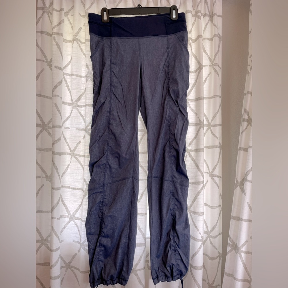 LUCY brand stretchy active pant women’s size Small, functional drawstring